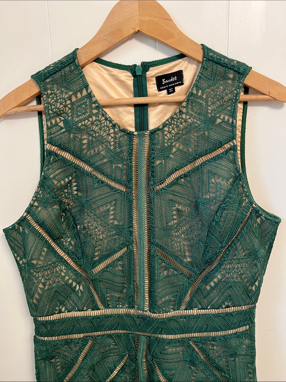 Bardot Eve Dark Green Sheer Crochet Lace Illusion Sleeveless Sheath Midi Dress 8 - Picture 6 of 16